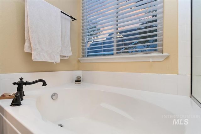 152 E Cassidy Dr., Meridian, ID 83646
