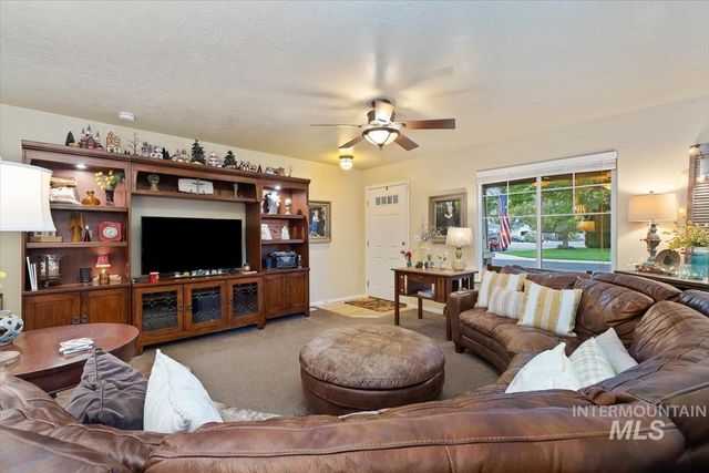 152 E Cassidy Dr., Meridian, ID 83646