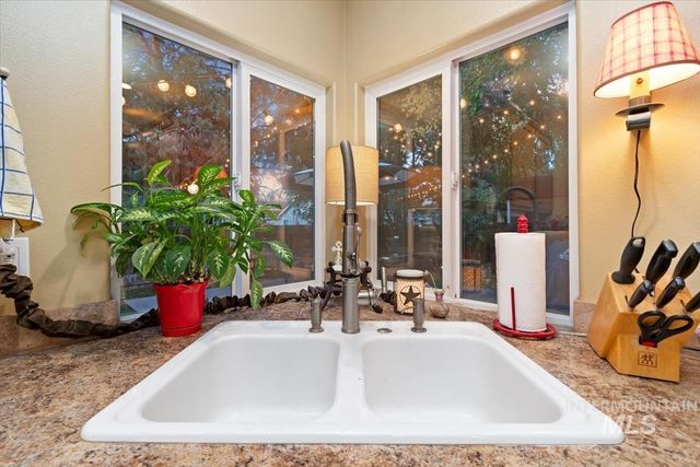 152 E Cassidy Dr., Meridian, ID 83646
