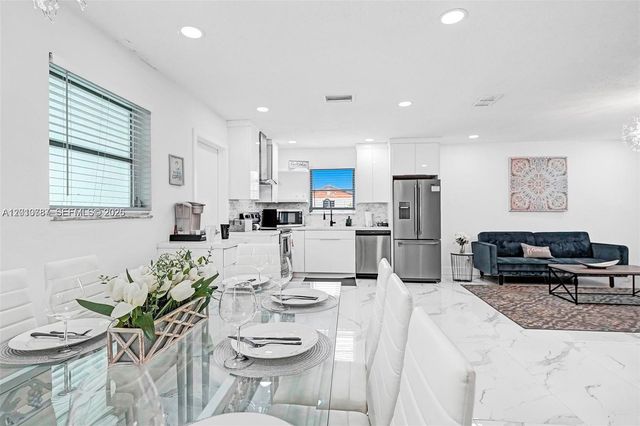 2338 Fillmore St 2A, Hollywood, FL 33020