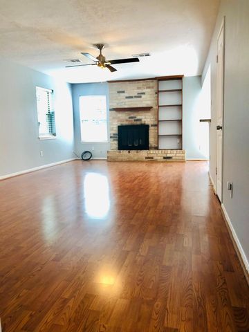 29021 Cherrywood Lane, Shenandoah, TX 77381