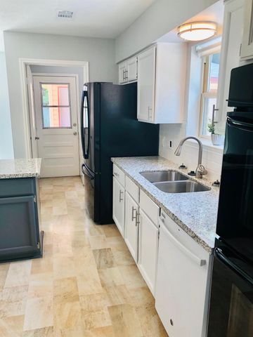 29021 Cherrywood Lane, Shenandoah, TX 77381