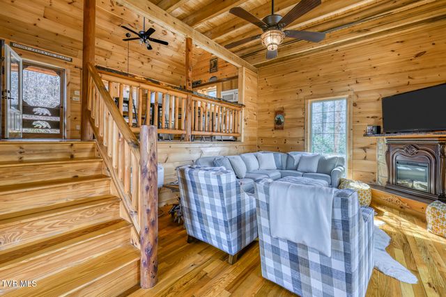 154 State Highway 143, Roan Mountain, TN 37687