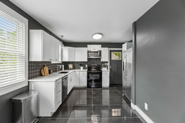 1518 Spence Ct, Nashville, TN 37210