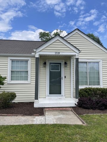 1518 Spence Ct, Nashville, TN 37210