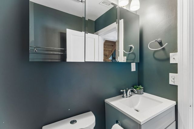 1518 Spence Ct, Nashville, TN 37210