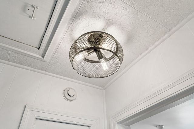 1518 Spence Ct, Nashville, TN 37210