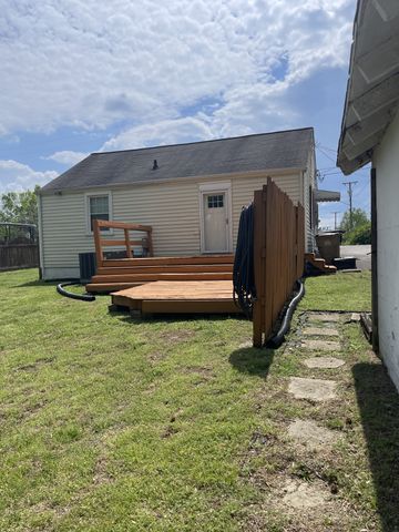 1518 Spence Ct, Nashville, TN 37210