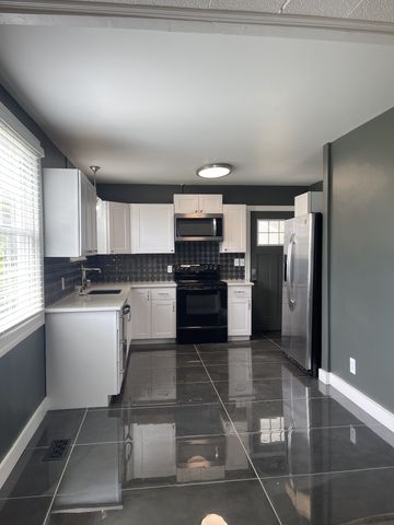 1518 Spence Ct, Nashville, TN 37210