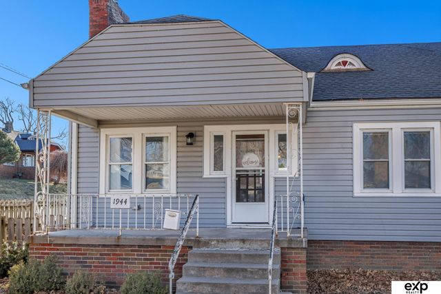 1944 S 50 Avenue, Omaha, NE 68106