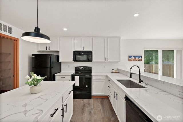 6920 Zenda Drive SE, Tumwater, WA 98501