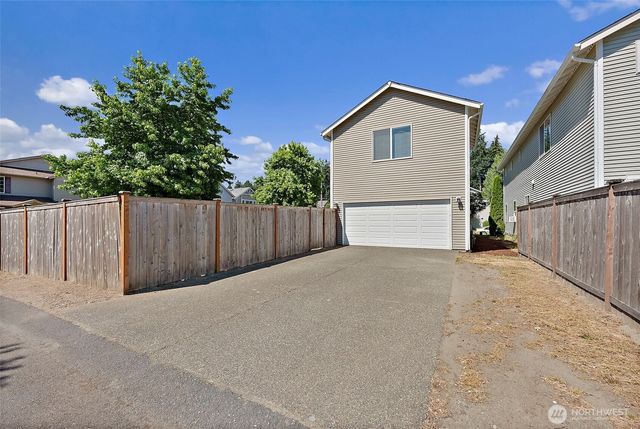 6920 Zenda Drive SE, Tumwater, WA 98501