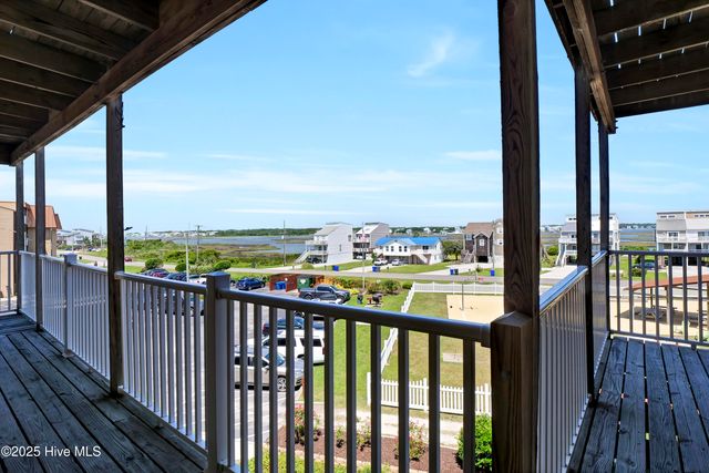 1840 New River Inlet Road 2203, North Topsail Beach, NC 28460