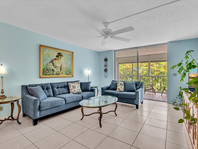 14701 Cumberland Drive 3060, Delray Beach, FL 33446