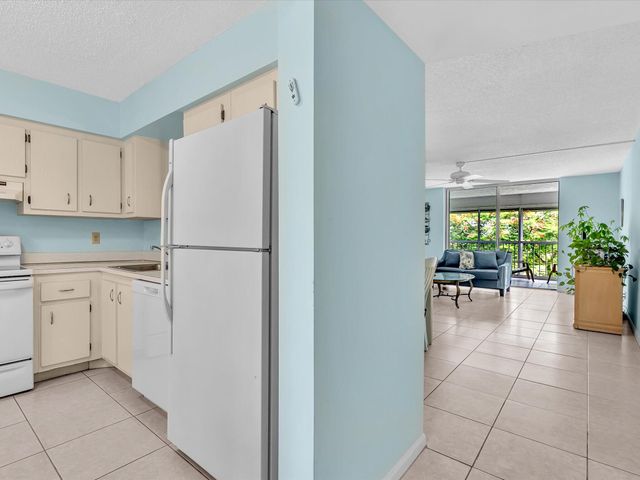 14701 Cumberland Drive 3060, Delray Beach, FL 33446