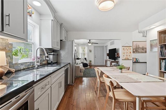 2453 S 12th Terrace, Kansas City, KS 66103