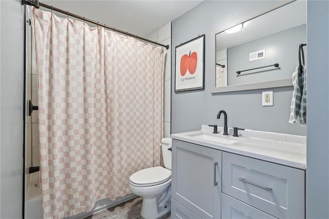 2453 S 12th Terrace, Kansas City, KS 66103