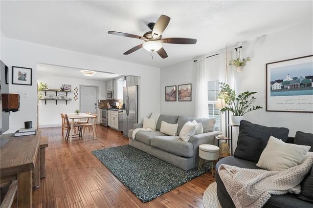 2453 S 12th Terrace, Kansas City, KS 66103