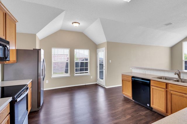 314 Sweetgum Drive, Cedar Hill, TX 75104