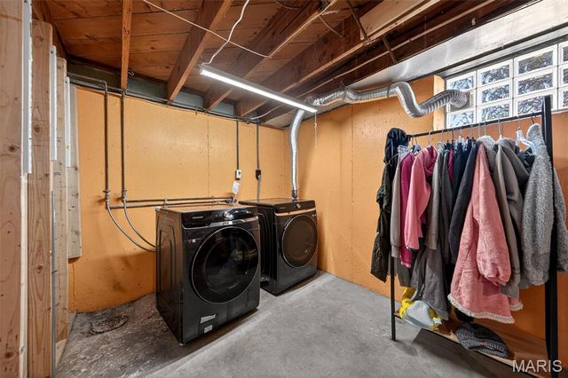 4520 Overbrook Drive, Pasadena Hills, MO 63121