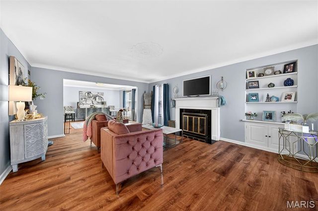 4520 Overbrook Drive, Pasadena Hills, MO 63121