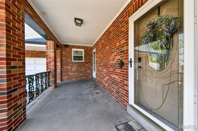 4520 Overbrook Drive, Pasadena Hills, MO 63121