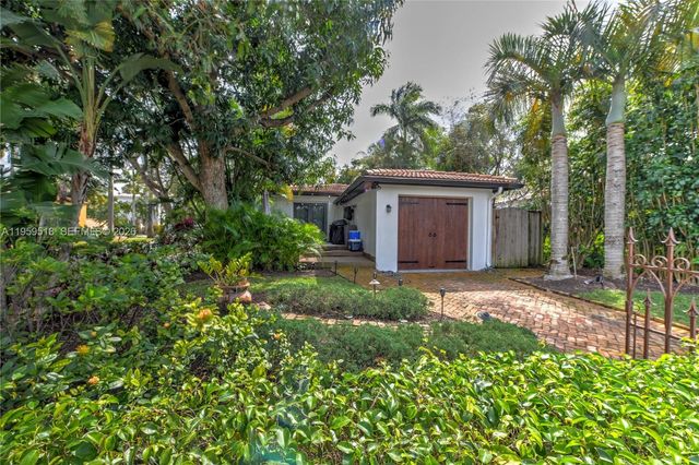 110 N 16th Ave, Hollywood, FL 33020