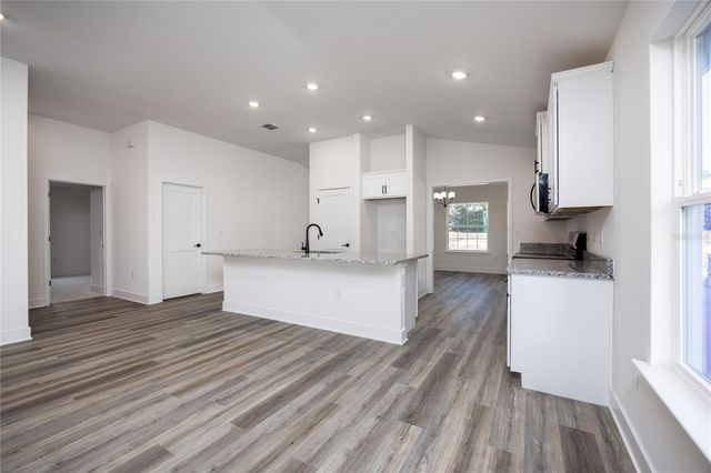 25039 SW 250TH PLACE, Newberry, FL 32669