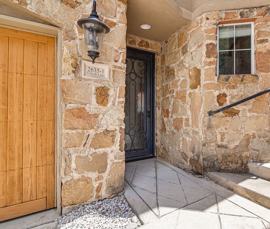 2635 Villa Di Lago 1, Grand Prairie, TX 75054 — photo 2
