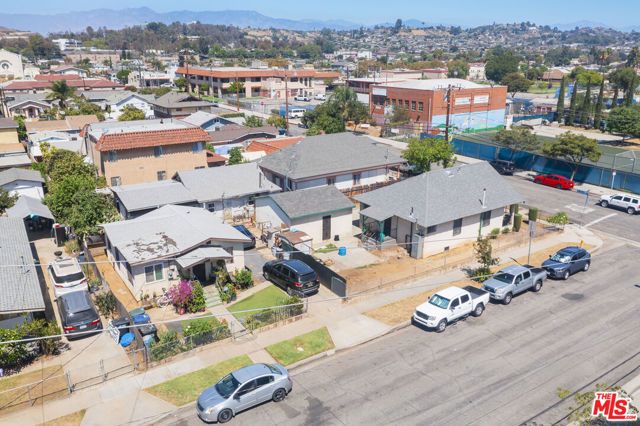 301 N McDonnell Avenue, Los Angeles, CA 90022