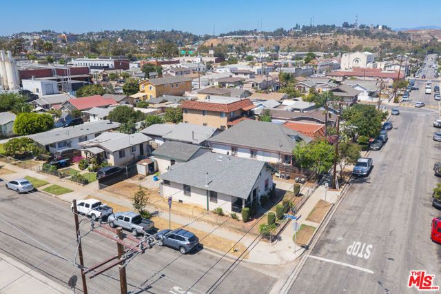301 N McDonnell Avenue, Los Angeles, CA 90022