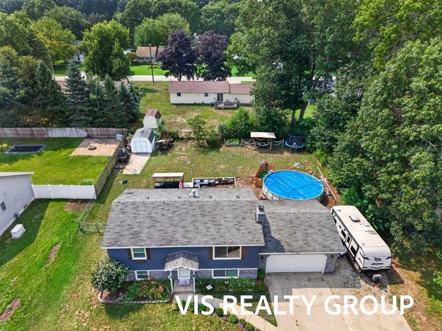 531 E Chadwick Drive, Muskegon, MI 49445