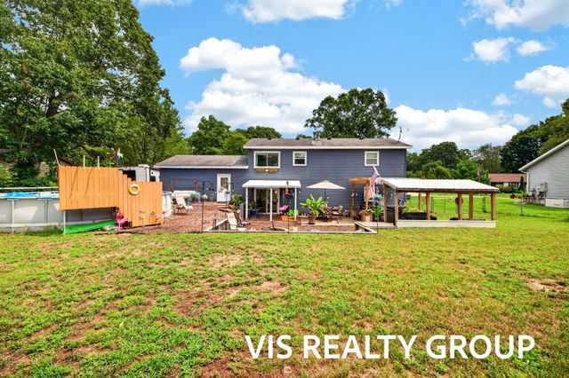 531 E Chadwick Drive, Muskegon, MI 49445