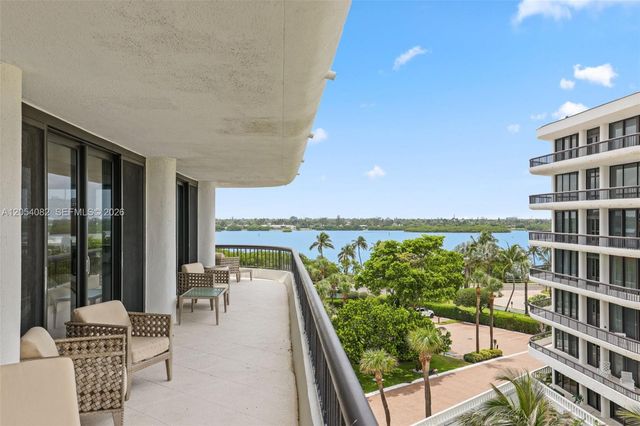 2660 S Ocean Boulevard 503S, Palm Beach, FL 33480