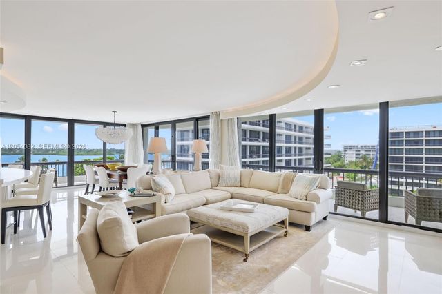 2660 S Ocean Boulevard 503S, Palm Beach, FL 33480