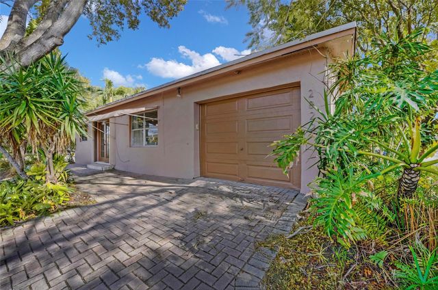 2822 SW Natura Boulevard, Deerfield Beach, FL 33441