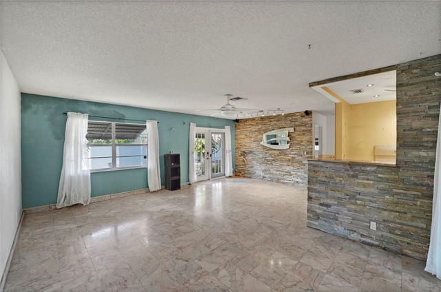 2822 SW Natura Boulevard, Deerfield Beach, FL 33441