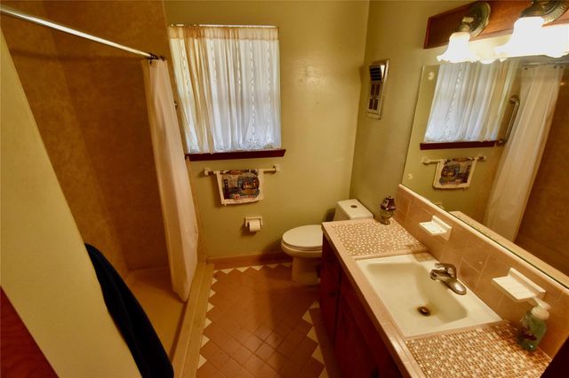 2502 Peach Lane, Pasadena, TX 77502