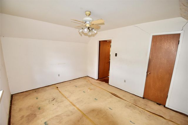 2502 Peach Lane, Pasadena, TX 77502