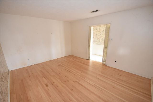 2502 Peach Lane, Pasadena, TX 77502