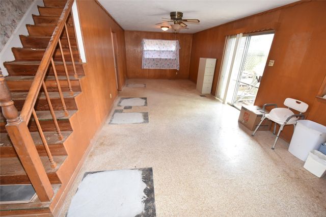 2502 Peach Lane, Pasadena, TX 77502