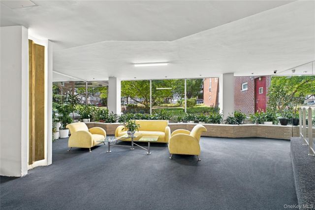 164-20 Highland Avenue 7J, Jamaica Hills, NY 11432