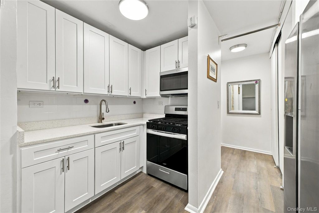 164-20 Highland Avenue 7J, Jamaica Hills, NY 11432 — photo 3