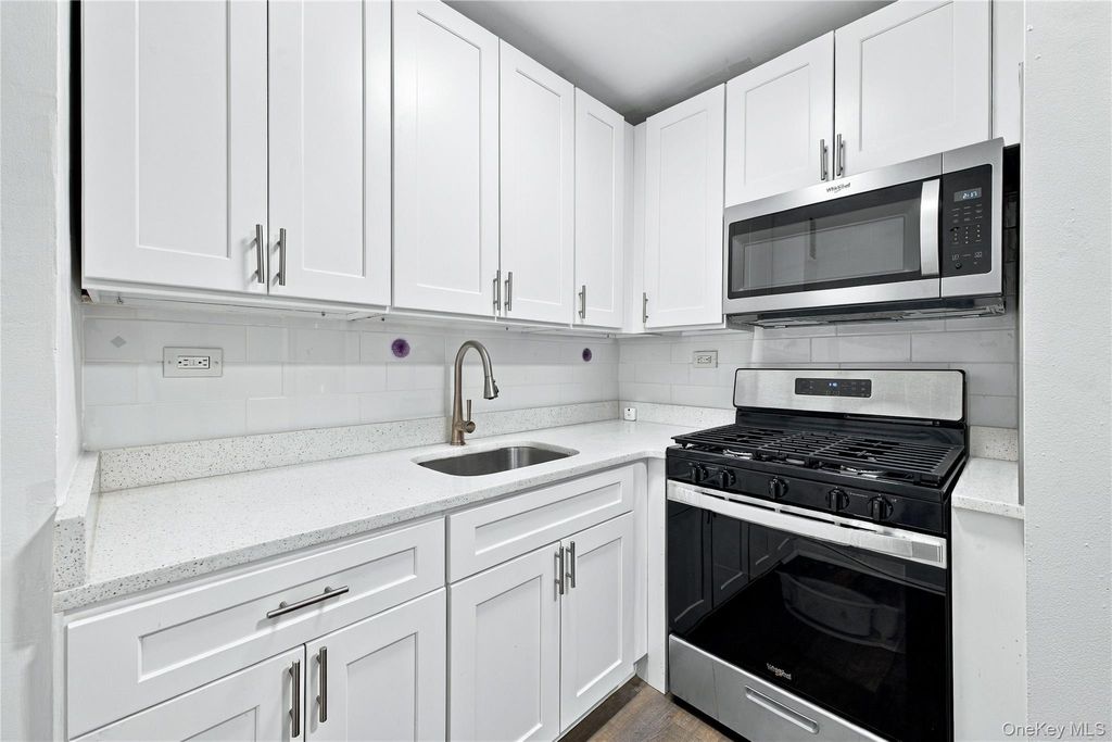 164-20 Highland Avenue 7J, Jamaica Hills, NY 11432 — photo 4