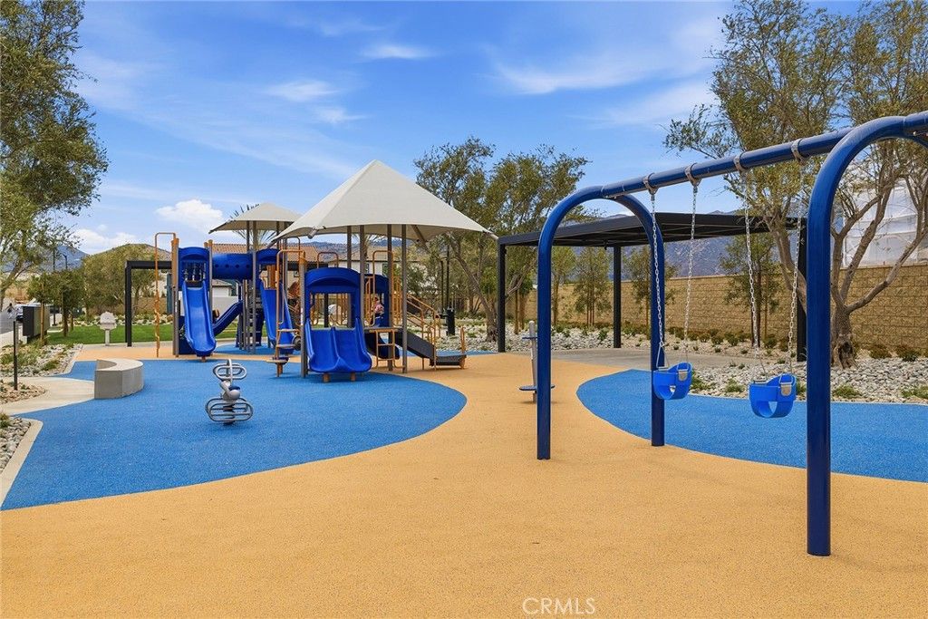 Image 3 of property listing at 33535 Mission Trail #63, Lake Elsinore, CA 92530