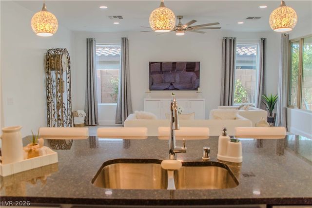 48 Vicolo Della Luna, Henderson, NV 89011