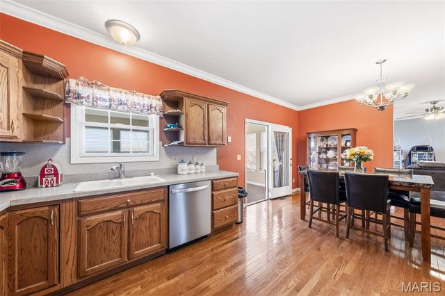 1302 Highway H, Troy, MO 63379