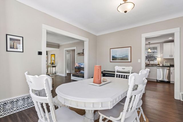 1479 Van Buren Avenue, Saint Paul, MN 55104