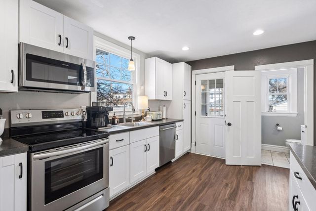 1479 Van Buren Avenue, Saint Paul, MN 55104