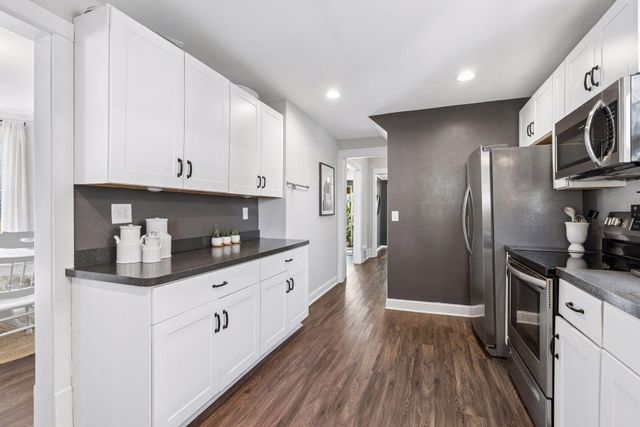 1479 Van Buren Avenue, Saint Paul, MN 55104